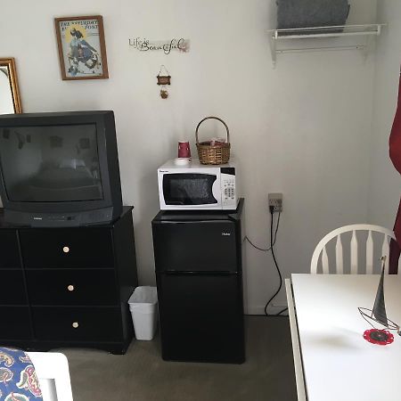 Midway Motel Caliente 외부 사진