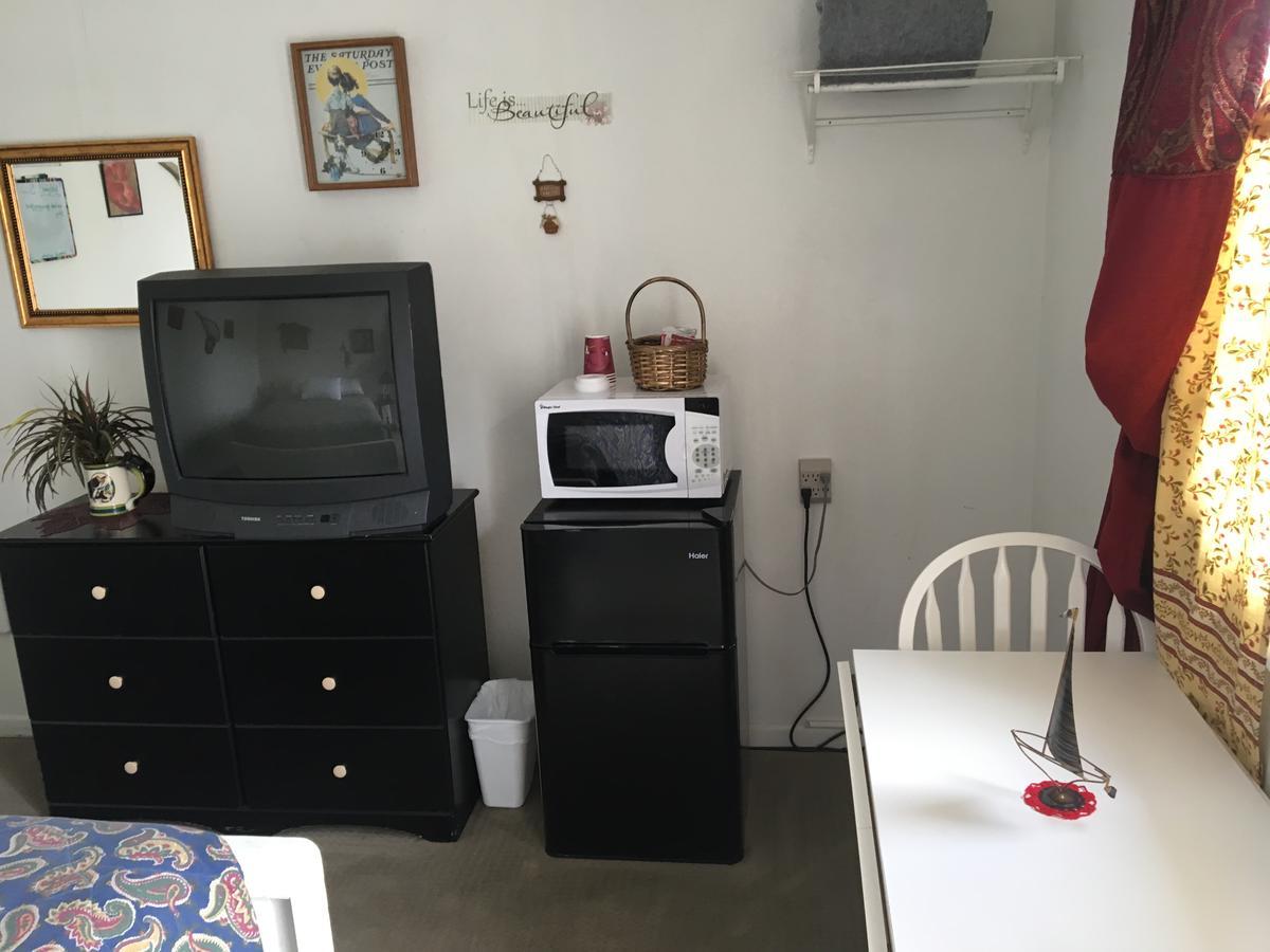 Midway Motel Caliente 외부 사진
